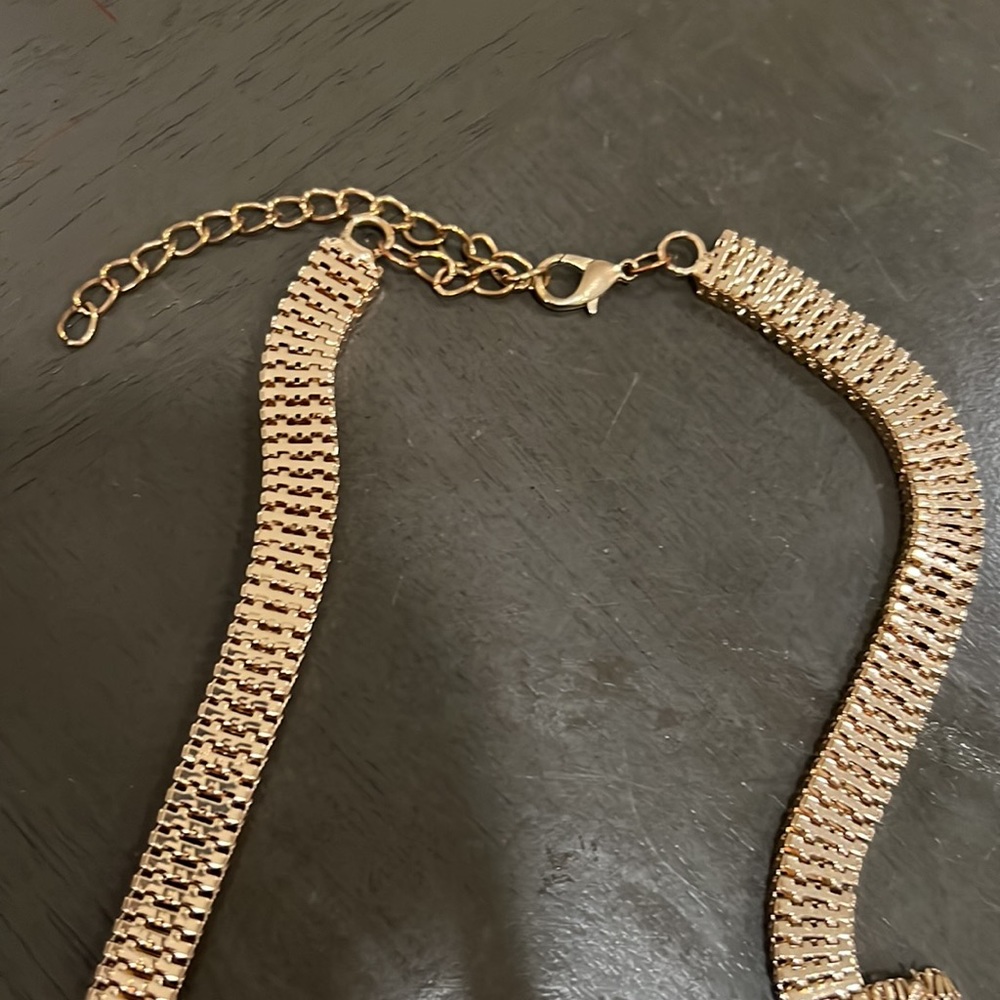 Statement necklace - Picture 2 of 3
